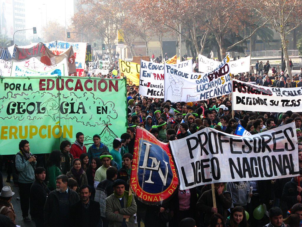 Jóvenes chilenos: el desencanto de la política tradicional