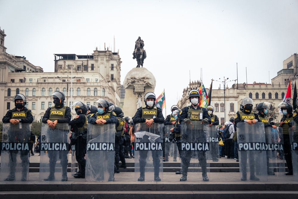 De vuelta al debate: ¿nueva constitución en medio de la crisis en el Perú?