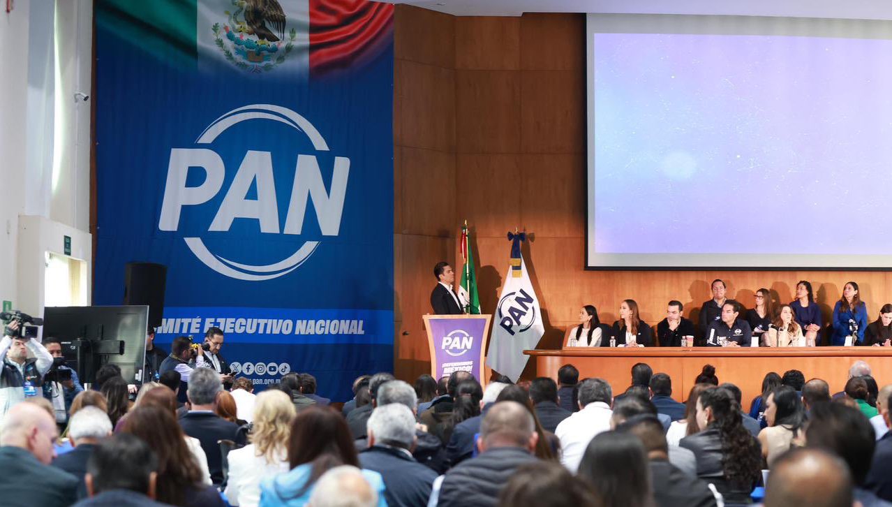 Cómo relanzar un partido político. PAN, México.
