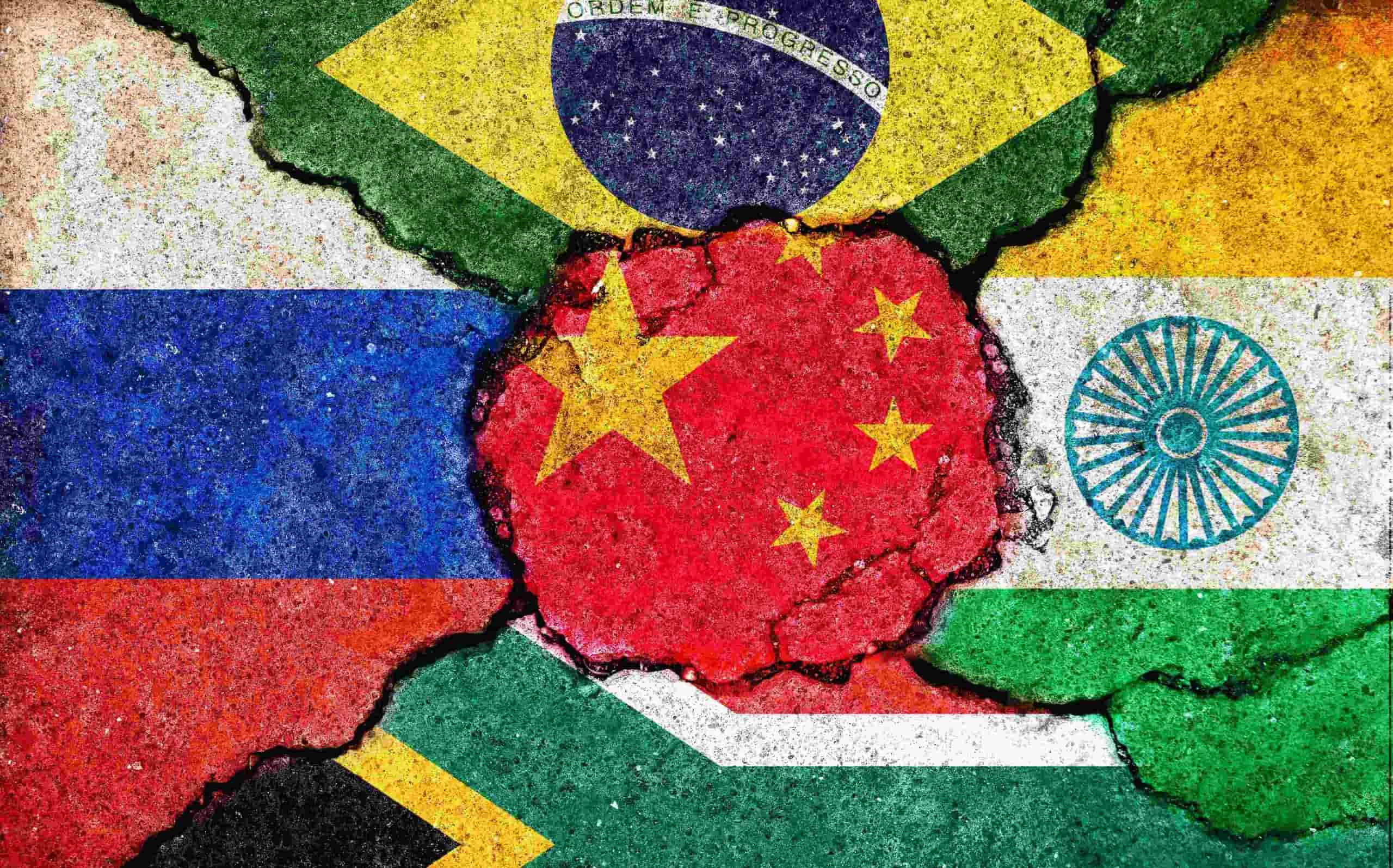 Edición Especial 2026 - Fin del orden. Guilherme Casarões