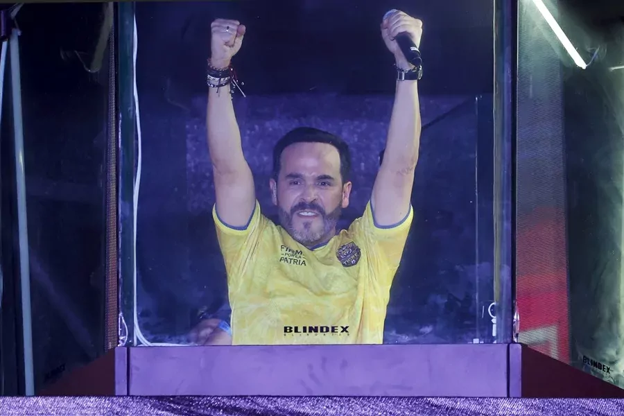 Abelardo de la Espriella gana segunda vuelta en Colombia.