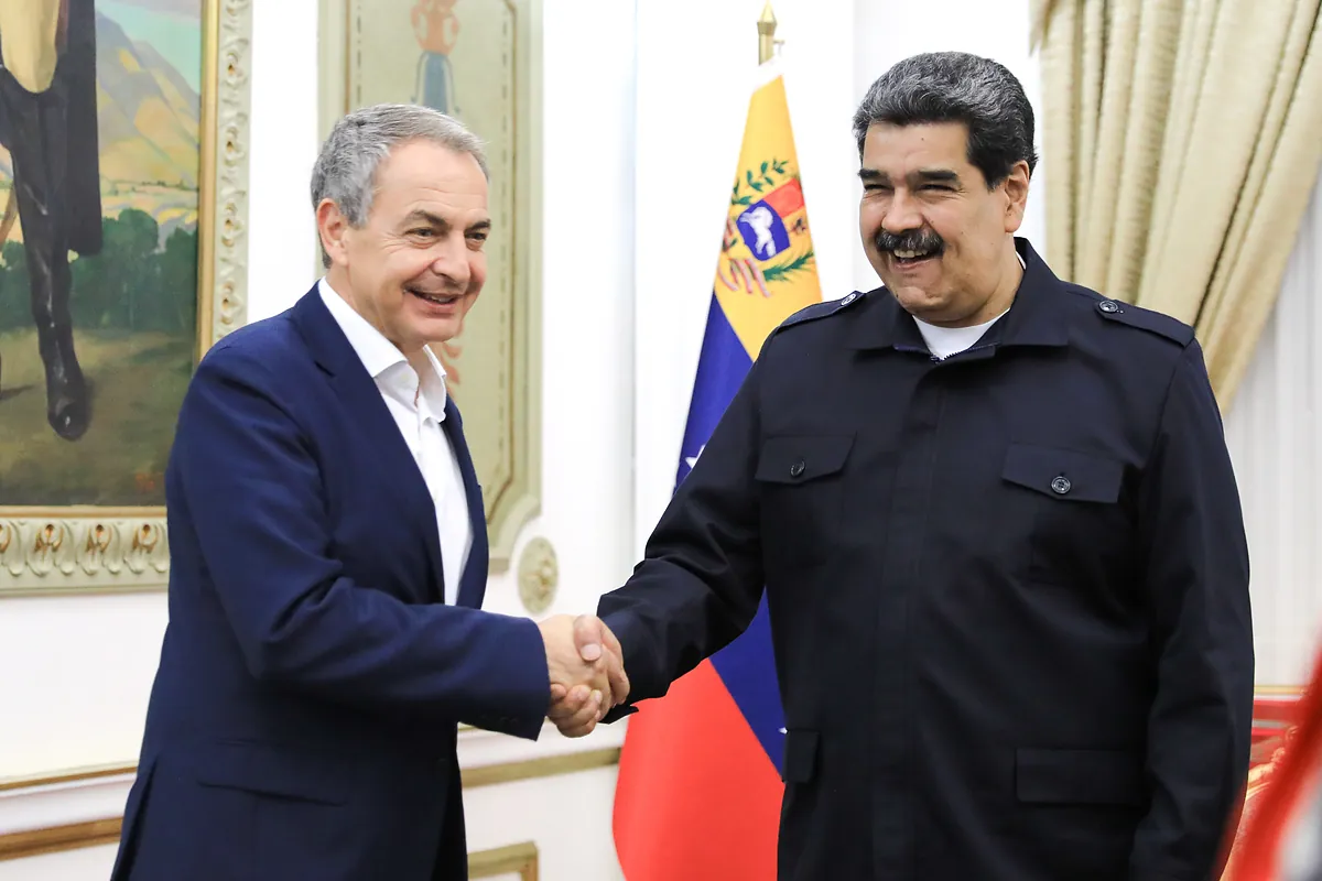 Maduro recibe a Zapatero en Caracas. Foto: EFE